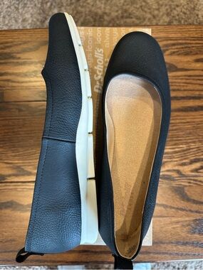 Dr. Scholl's Black Slip-On Timeless Flats